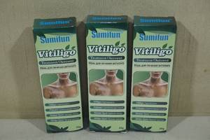 lot 96 image: 3 Sumifun Vitiligo Treatment Ointment