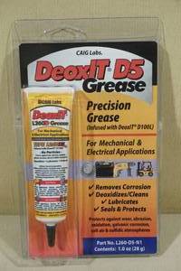 lot 104 image: DeoxIT L260-DG1, Lithium Grease with CleanerDeoxidizer