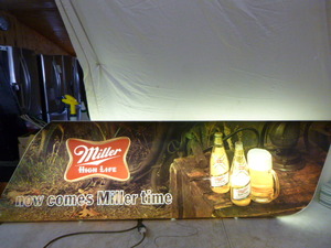 Miller High Life Lighted Beer Sign