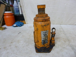 Bottle Neck Jack