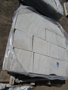 lot 28 image: Concrete Pavers