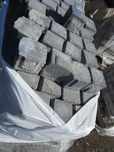 lot 34 image: Concrete Pavers