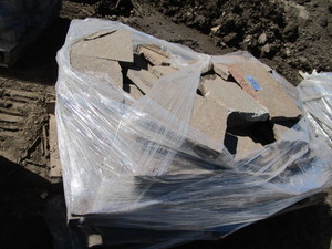 lot 39 image: Natural Stone