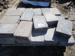 lot 41 image: Concrete Pavers