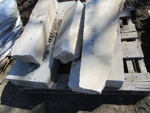 lot 96 image: Steps & Curbing