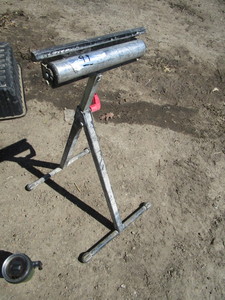 lot 99 image: Roller Work Stand
