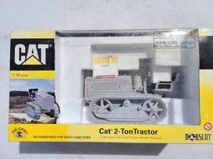 CAT Collectible Die-cast Scale Model Replica 116 Scale
