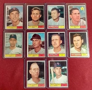 (10) 1961 Minnesota Twins Cards