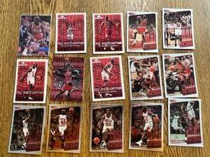 lot 3 image: Michael Jordan Cards