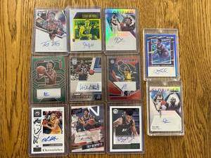 lot 63 image: Autographed Basketball Cards