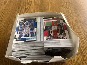 lot 67 image: Baseball Cards