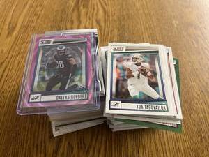 lot 69 image: Football Cards