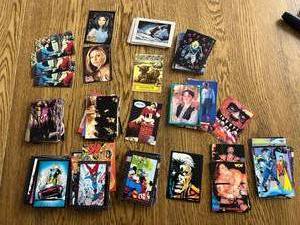 lot 105 image: DC Comics & Assorted Cards - Many Promo Cards