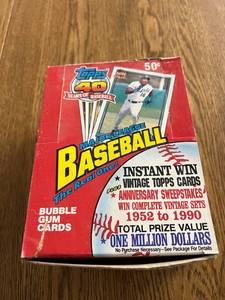 lot 117 image: Topps Baseball Full Box Sealed Packs