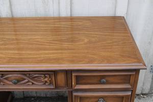 lot 123 image: Mid Century Desk