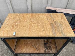 lot 33 image: Work Table and Saw Horses