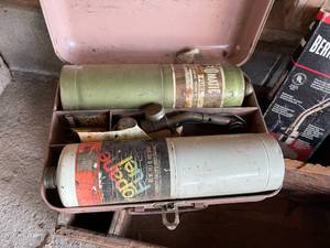 lot 41 image: Benzene Torch & Gas Canisters