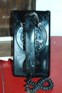 lot 178 image: Bavarian-Style Knickknack Shelf & Rotary Phone