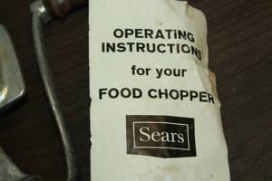 lot 189 image: Food Chopper (Grinder)