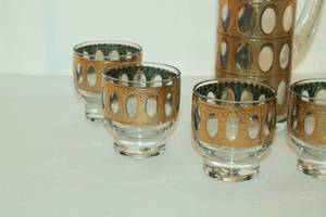 lot 50 image: Mid Century Modern Glassware
