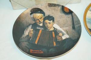 lot 143 image: Norman Rockwell Collector Plates
