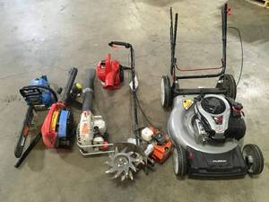 lot 4 image: Lot of Mixed Lawn Care Power Tools For Parts Customer Returns See Pictures