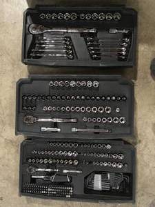 lot 25 image: Husky Mechanics Tool Set Customer Returns See Pictures