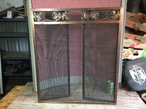 lot 12 image: Heavy Bronze-look Fireplace Screen