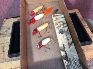 lot 68 image: Vintage Fishing Lures