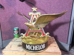 lot 88 image: Vintage MICHELOB Eagle Hanging Bar Light