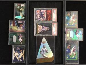 lot 107 image: 10 Randy Moss Collector Cards - Some Graded