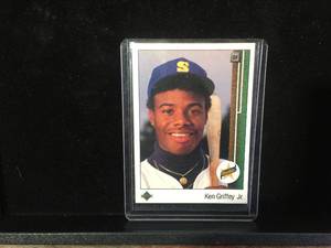 lot 121 image: Ken Griffey JR. - UPPER Deck Rookie