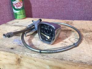 lot 134 image: Vintage Schwinn Bicycle Speedometer