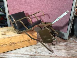 lot 135 image: Vintage Schwinn Child Seat Accessory