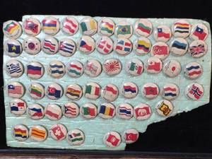 lot 149 image: Vintage Countries of the World Metal Pins