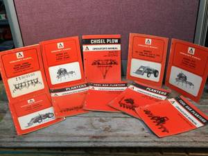 lot 182 image: 10 Vintage Allis Chalmers TractorImplements Operators Manuals