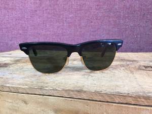 lot 202 image: Vintage Ray-Ban Wayfarer Sunglasses