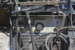lot 4 image: Miller Mp-45e Portable Welder 450 Amp