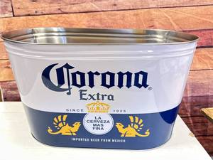 lot 45 image: New Corona Metal Ice Bucket 16 Inch Wide
