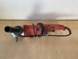 lot 25 image: TITAN Vaper 7 Inch 11 Amp Variable Speed Polisher Buffer Sander 22507 Red