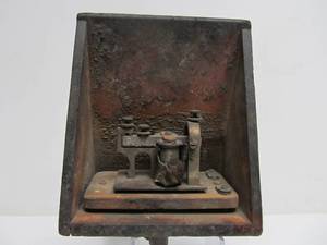 lot 31 image: Antique BUNNELL Railroad Sounder Box wSwing Arm & Telegraph