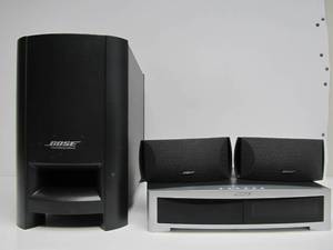 lot 87 image: Very Nice Working BOSE Model AV3-2-1II Media Center Stereo System