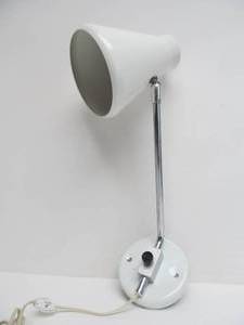 lot 162 image: Mid Century 1960s era Angled White Metal Danish Modern Wall Sconce Lamp