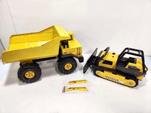 lot 226 image: 2 Large Metal Tonka Construction Vehicles