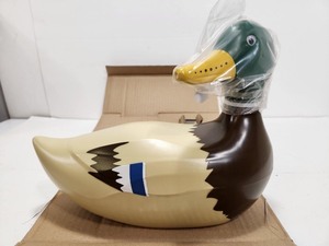 lot 231 image: New in Box Duck Sprinkler