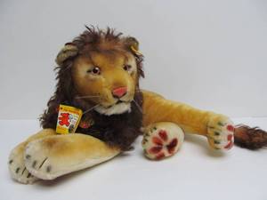 lot 185 image: LARGE Signed STEIFF Leo the Lion - 20