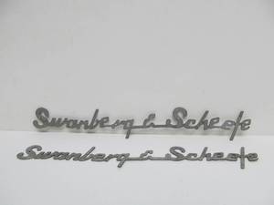 lot 192 image: Pair of Old Vintage Metal AutoCar Dealer Emblems - Swanberg & Scheefe Minneapolis