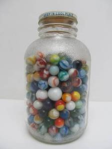 lot 200 image: Exceptional Large Jar of Old Vintage & Antique Marbles