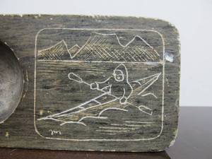 lot 288 image: Signed Vintage Carved Green Stone Inuit Ashtray 