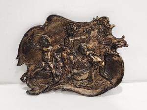 lot 303 image: 2 Vintage BrassMetal Cherub Decor Pieces